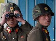 Soldados norte-coreanos: face a face com os colegas do sul