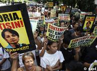 Philippines marks second anniversary of massacre | Asia | Deutsche ...