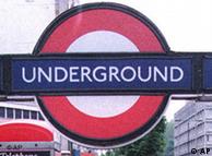 Placa na estação de Notting Hill 