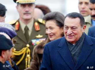  شاهدوا أكبر ألبوم صور لعائلة الرئيس محمد حسنى مبارك 0,,781801_4,00